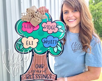 Family Tree Door Hanger - Grandparent Wreath - Front Door Sign - Gift for Grandmother - Grandparent Porch Sign