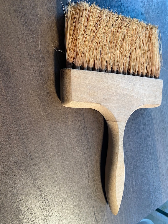 Antique Wallpaper Paste Brush Wooden Handle Natural Bristles. 