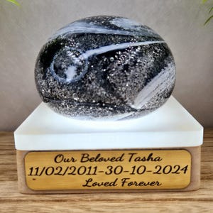 Cremation Glass Keepsake – Handcrafted Memorial Ornament, Ashes Infused in Glass, Sympathy Gift, Personalised Remembrance Tribute