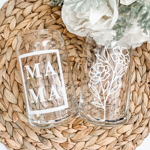 Mama Iced Coffee Beer Can Glass Set: Floral Design, 16 oz