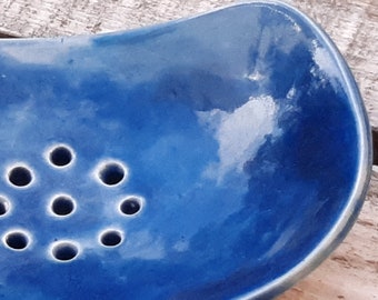Handmade ceramic soap dish, rectangle soap dish, ceramics decor, bathroom decor, Indian blue soap dish, modern pottery, AUMMADE