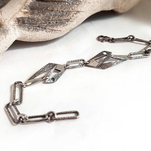 Mens rustic silver bracelet chain hand forged, thick paperclip chain bracelet oxidized, chunky bracelet, snake bracelet for men made italy