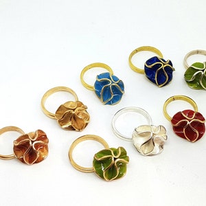 Dangle Charm ring with sphere enameled, stackable ring, stacking ring, anxiety ring, artisan ring, trendy italian jewelry, enamel ring