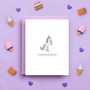 Biglietto d'auguri motivazionale con unicorno, credo in te, auguri motivazionali, formato A2, perfetto per incoraggiamento e supporto