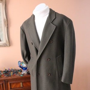 Mans Quality Double Breasted 40R Full Length Wool Coat by London Fog Dress Coat Made In Canada Sateen Lining Excellent Vintage Condition