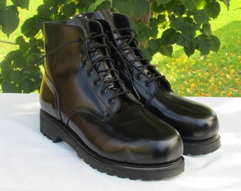 boulet combat boots