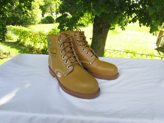 womens leather ankle boots canada