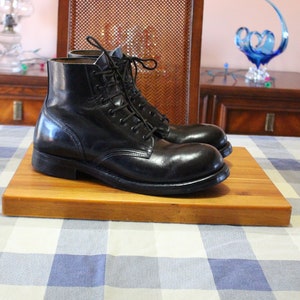Boulet parade boots shop