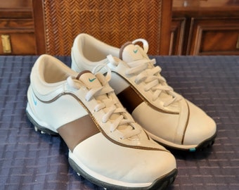 Leather Golf Shoes Women's 8 NIKE Golf Shoes Saddle Shoe Golf Shoes with Laces Excellent Vintage Condition Fairway Shoes