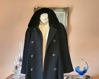 Wool and Cashmere Winter Coat Size 12 Fashion Coat Double Breasted Vintage by LISA FASHIONS TORONTO Long Wool Coat Excellent Condition