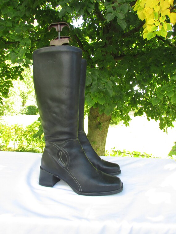 chunky boots canada