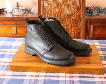 size 11 boots canada