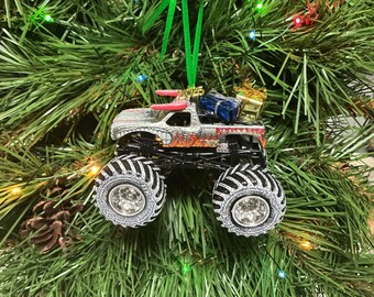 Monster Jam custom Christmas ornament El Toro Loco Silver w/gifts,snow R
