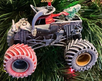 Monster Jam custom Christmas ornament Captain’s Curse w/tree,snow