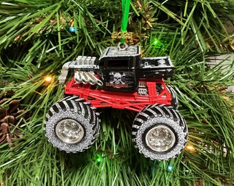 Monster Jam Hot Wheels custom Christmas ornament Monster Truck Bone Shaker skull and crossbones w/snow G