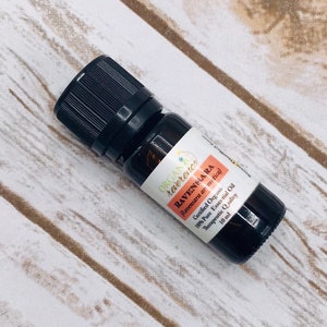 Ravensara Essential Oil | Ravensara aromatica |Certified Organic -GC/MS Purity Tested |Pure Essential Oil | Therapeutic Grade Essential Oils