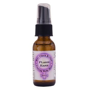 Puede incluir: Una botella de vidrio marr&oacute;n con un pulverizador negro. La etiqueta es blanca con texto morado que dice "Hot Flash Relief - Flash Ease - Cooling Body Mist - 30ml/1oz."