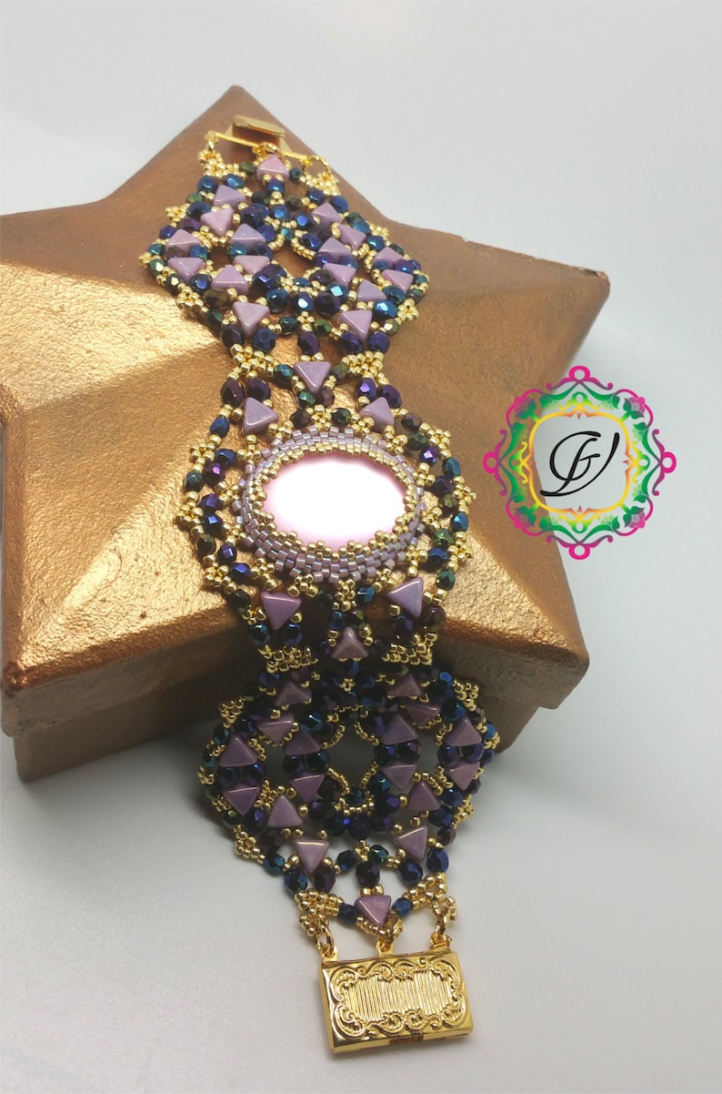 Tutorial to create a Aracne bracelet with Kheops, Fire Polished Beads or Round Beads, a 18X25 cabochon and Seed Beads. Weaving Beads image 3