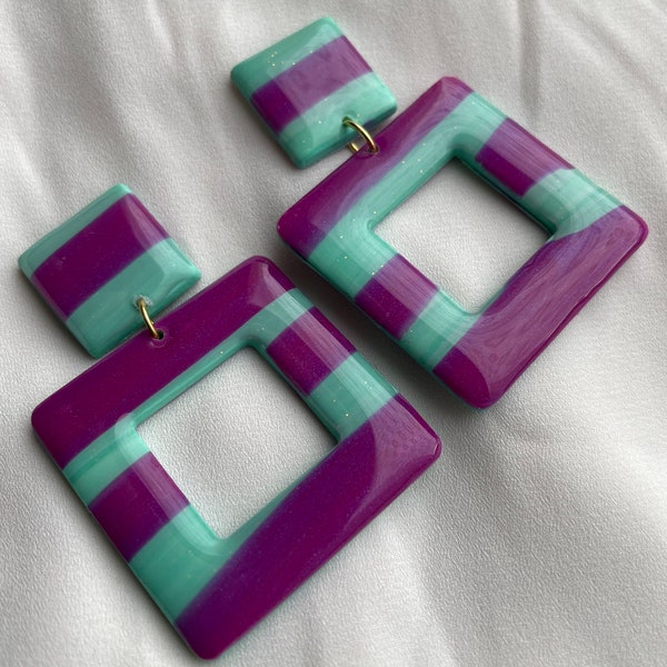 Randiga örhängen,  örhängen, 80-tal, mintgreen, purple, 80s earrings, modern earrings, Colourful earrings,