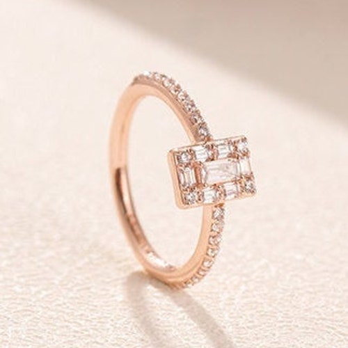Rose Gold Luminous Ice Ring 