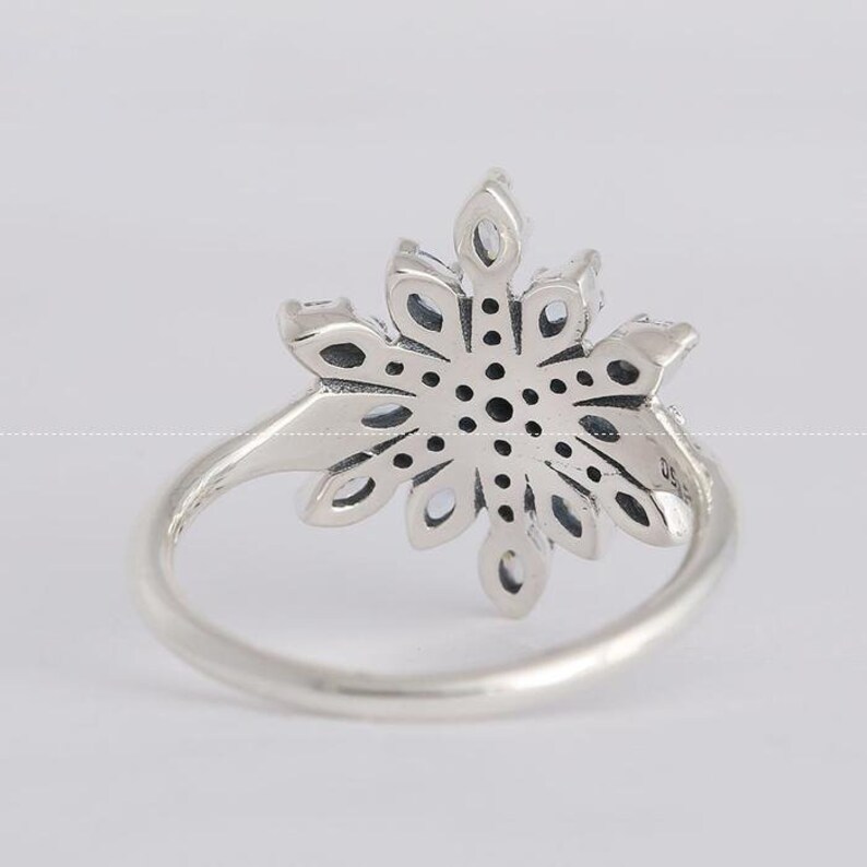 925 Sterling Silver Crystalized Snowflake with Blue Crystals /& Clear CZ Ring For Woman Jewelry Finger Ring