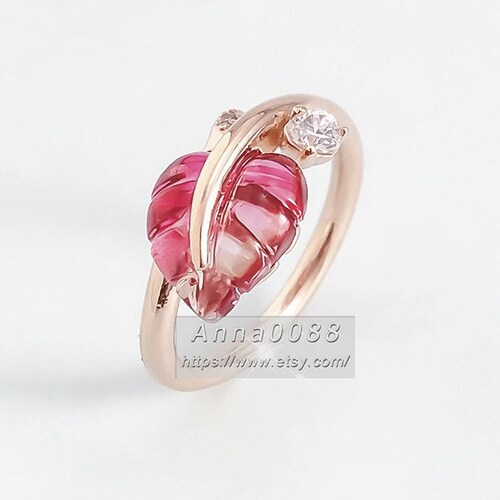 2019 Autumn Release Woman Ring Rose 