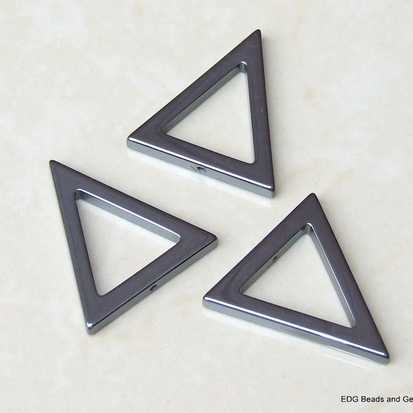 Hematite Triangle Pendant, Hematite Beads, Hematite Necklace, Gemstone Pendant, Hematite Stone, Hematite Bracelet, Three Triangles, 32mm