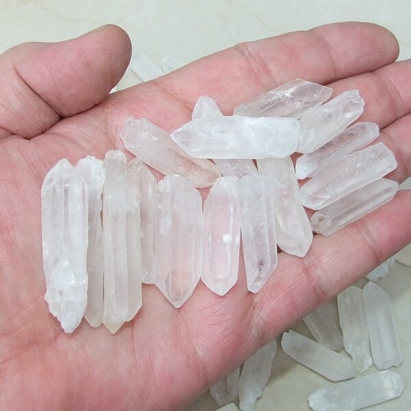 10 Raw Undrilled Frosted Matte Quartz Crystal Points, Bulk Quartz, Raw Points, Loose Gemstone Beads, Quartz Pendant, Quartz Wand, 30-40+mm