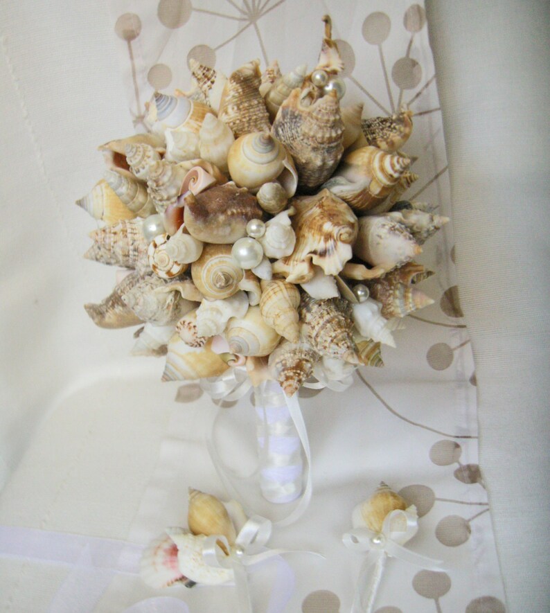 Coastal Wedding Nautical Wedding Starfish Clamshells Bouquet Bridal Bouquet Sea Sea shell Bouquet Bridesmaid Bouquet Beach Wedding