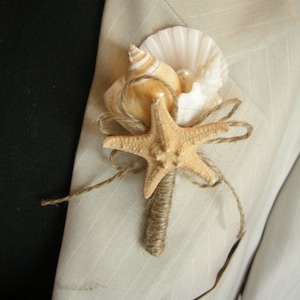Shell Boutonniere  Starfish, Wedding Sea Shell, Beach Wedding, Groom Boutonniere, Clamshells boutonnieres, Starfish, Button Boutonniere
