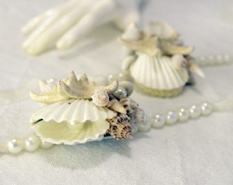 Bridal or Bridesmaid corsage " Starfish", Wedding Sea Shell, Wrist Corsage, Wedding accessoarie, Mother of Bride bridal, Bridesmaids corsage