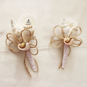 Shell Boutonniere  "Sea ", Wedding Sea Shell, Beach Wedding, Groom Boutonniere, Clamshells boutonnieres, Starfish, Button Boutonniere