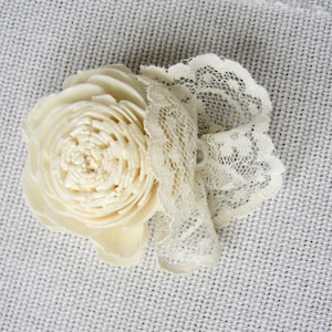 Wedding Hair Flower. Bridal Accessory.  Hair accessories. Hairpins. Sola flower. Hair bridesmaid. Flower bridesmaids