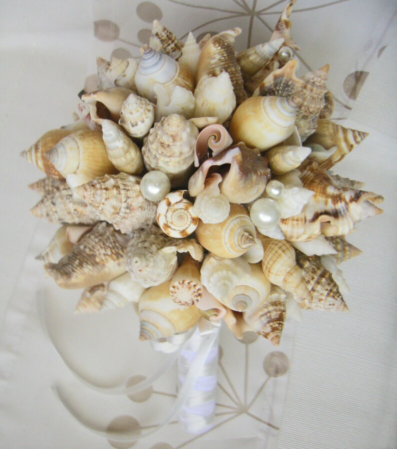 Coastal Wedding Nautical Wedding Starfish Clamshells Bouquet Bridal Bouquet Sea Sea shell Bouquet Bridesmaid Bouquet Beach Wedding