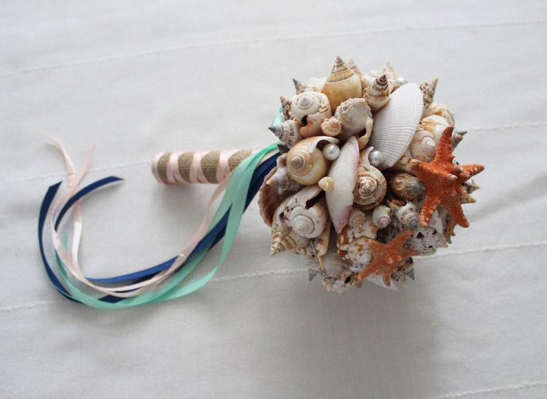 Coastal Wedding Nautical Wedding Starfish Clamshells Bouquet Bridal Bouquet Sea Sea shell Bouquet Bridesmaid Bouquet Beach Wedding