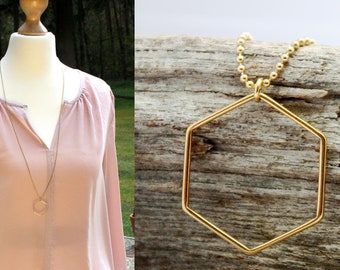 Zeshoek, fijne gouden ketting, geometrische hanger met lange bolketting, kettingcadeau, lange geometrische ketting