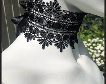 Black Lace Choker Goth Princess Wednesday Ref;N27