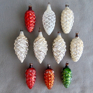 10 Antique&VTG German Lauscha Glass Christmas Tree Ornaments Pine Cones 1930/1950s