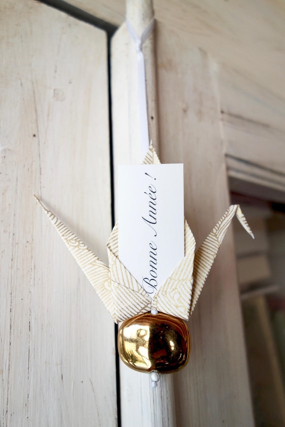 Deux Porte Bonheur Japonais Oiseau Origami Grigri Grue En Papier Or Rose Et Blanc Céramique Dorée Porte Message Voeux Nouvelle Année Zen