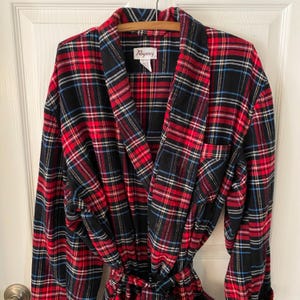 Regency Vintage Red Plaid Acrylic Robe Mens L Christmas Robe Belted Pockets
