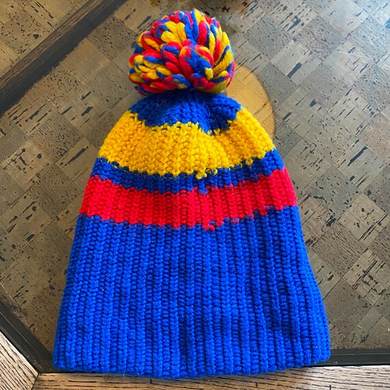 Vintage Retro 80s Rainbow Striped Knit Beanie Stocking Cap  display picture 2