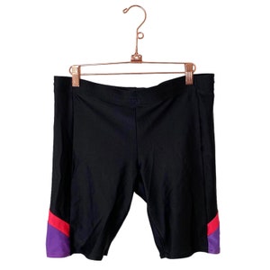 Patterned cycling shorts 2025