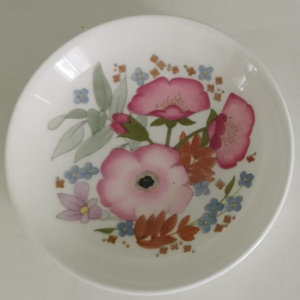 Wedgwood Meadow Sweet Small Shallow Bowl