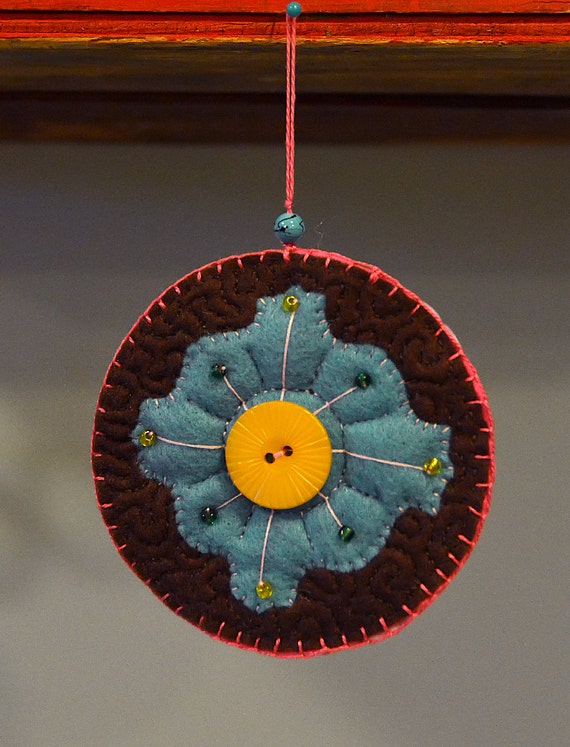 Items similar to Hand Stitched felt ornament on Etsy
