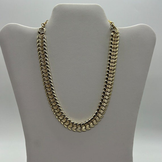Vintage Marked Coro Gold Tone Thikcn Woven Chain … - image 4