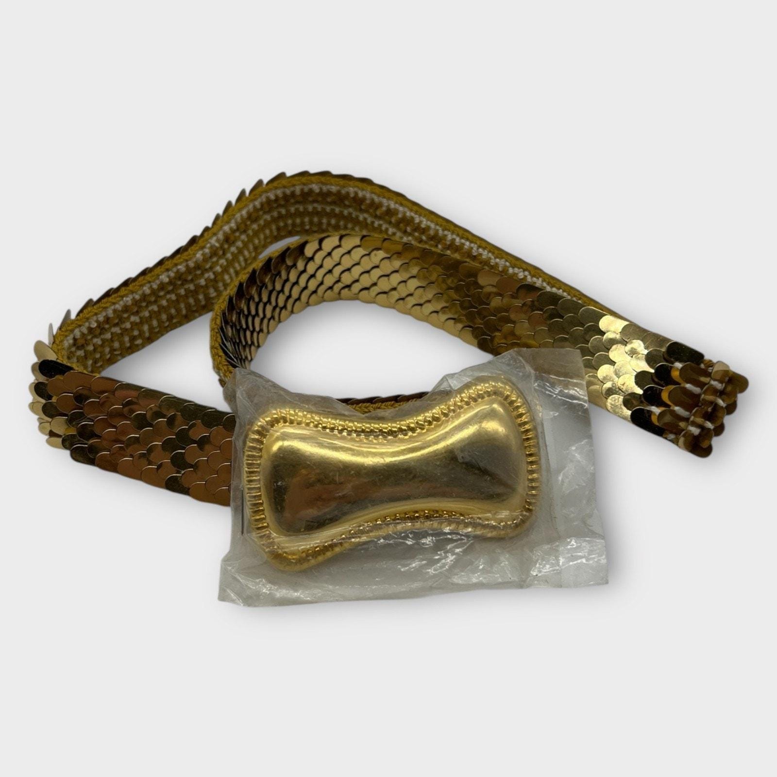 VINTAGE STATEMENT BELT  GOLDEN SNAKE STRETCH WITH BUTTERFLY RETRO  SLINKY Make every outfit unforgettable with this vintage black  main image 2