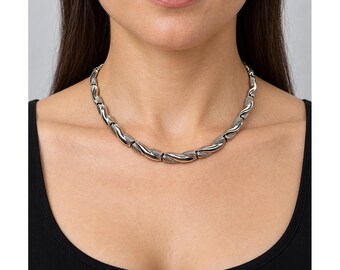 Minimalist Preppy Monet Silver Tone Twisted Link Collar Choker Necklace
