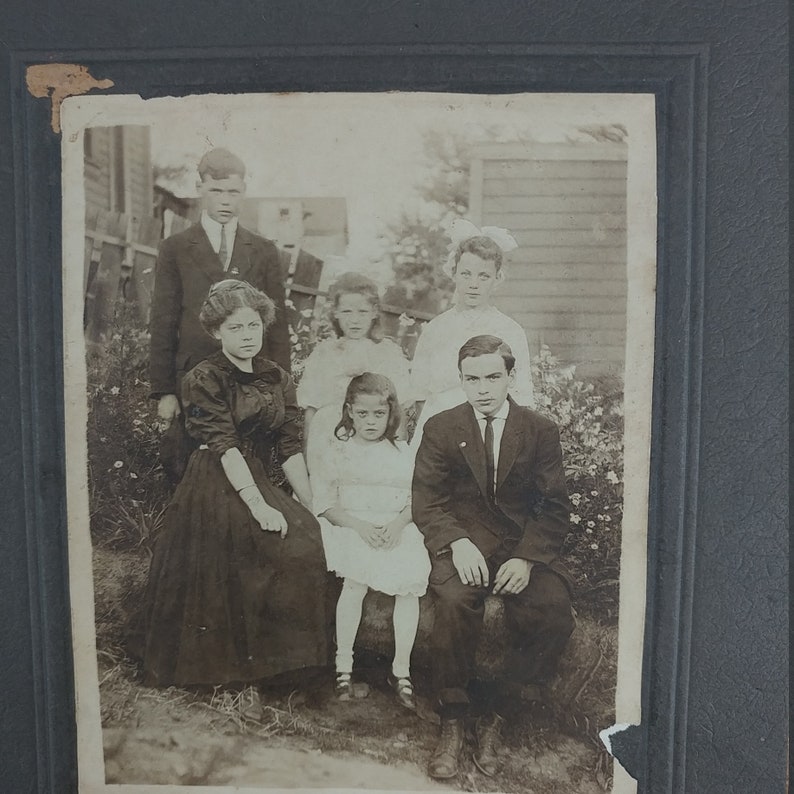 children Cabinet card ephemera family photo junk journaling, siblings antique photos vintage photograph framed cabinet card