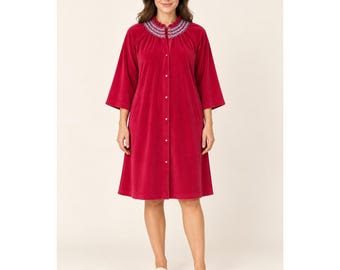 Grannycore 70s Red Velour Robe M Smocked Embroidered Collar Pearl Snap
