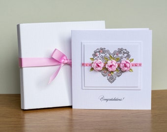 Carte de mariage faite main : coeur floral 3D, voeux personnalisé